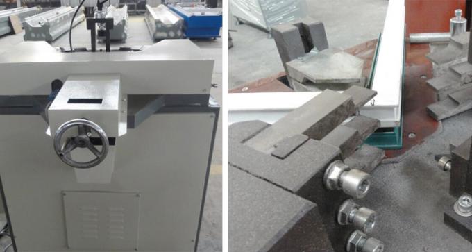 Single Head Corner Combining Machine for Aluminum Window /  Corner Crimping Machine for Aluminum Window Frame Assembly