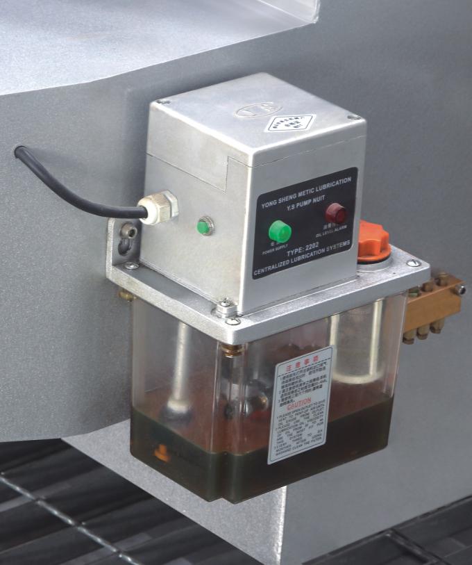 Full Automatic Glass Edging Machine With Film Removing Device , 0-8m / Min